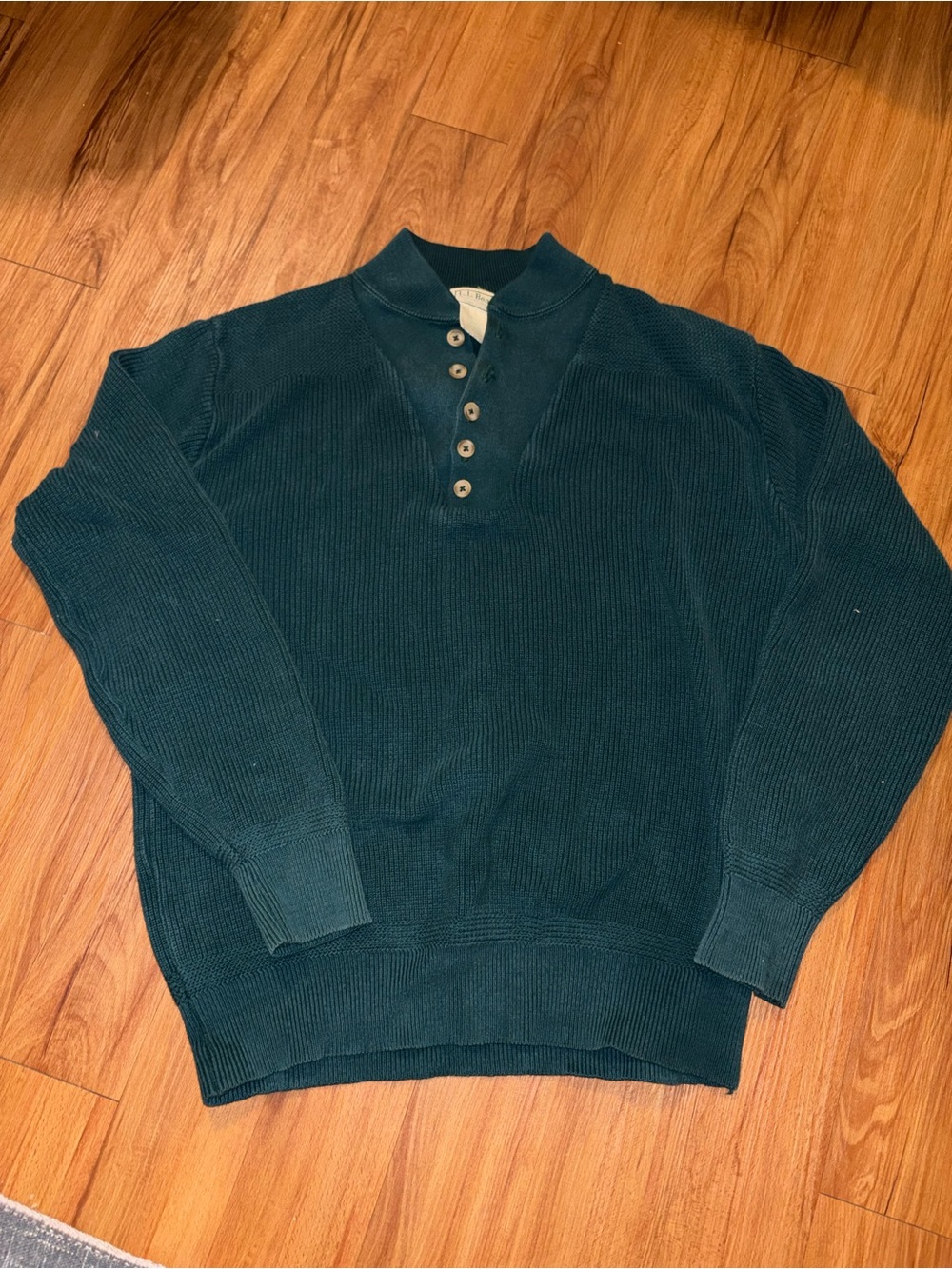 L.L. Bean Ribbed Knit Green sweater